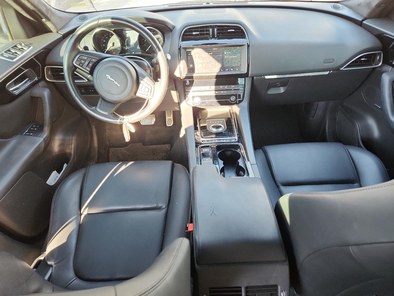 2019 Jaguar F-Pace Premium VIN: SADCJ2FX7KA395483 Lot: 82499935