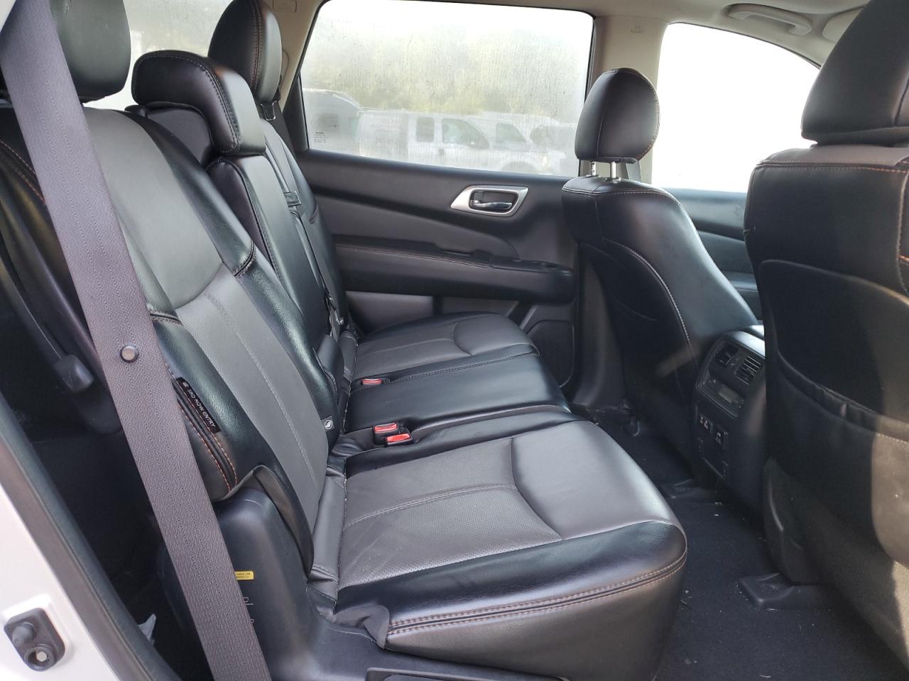 2020 Nissan Pathfinder Sl VIN: 5N1DR2CM1LC636281 Lot: 82183425