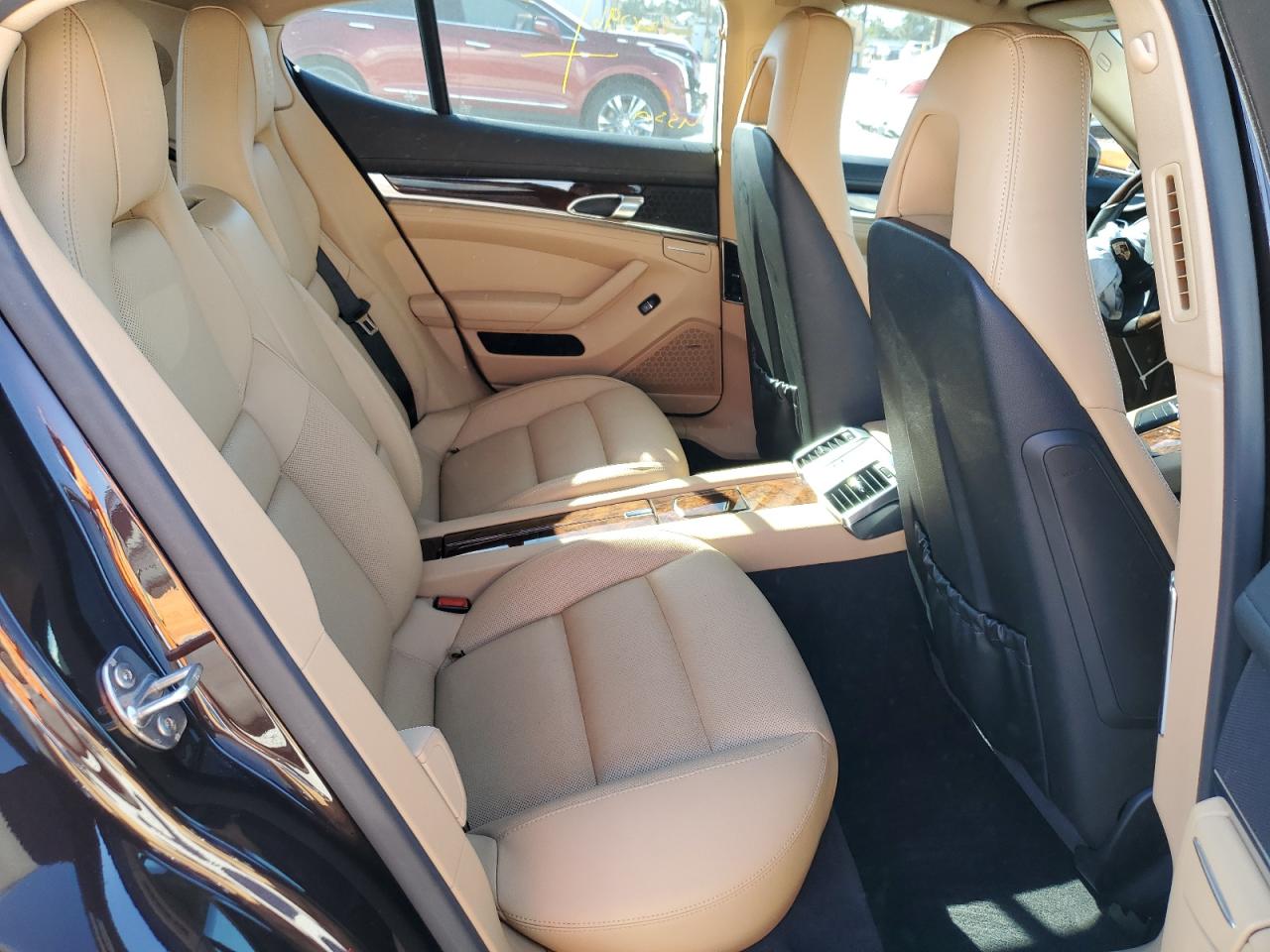 2013 Porsche Panamera 2 VIN: WP0AA2A75DL015607 Lot: 89669555