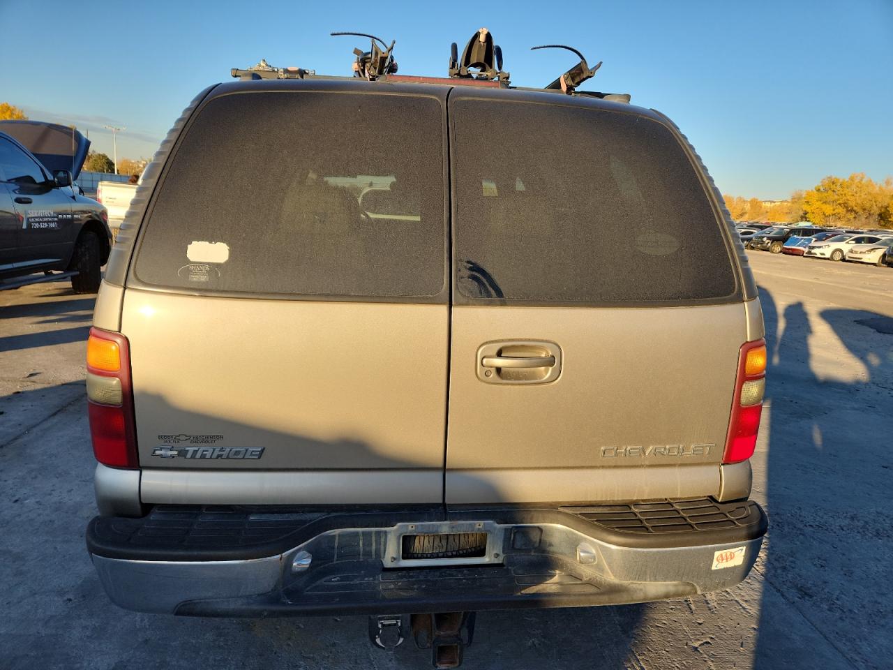 2000 Chevrolet Tahoe C1500 VIN: 1GNEC13T6YJ116938 Lot: 89512665