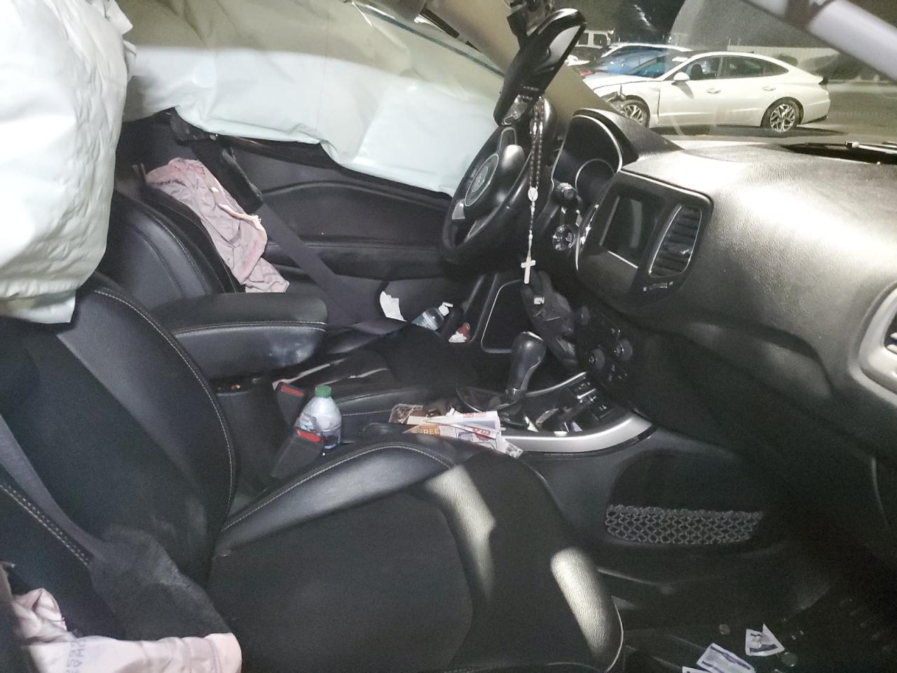 2017 Jeep Compass Latitude VIN: 3C4NJCBB4HT694046 Lot: 86602115