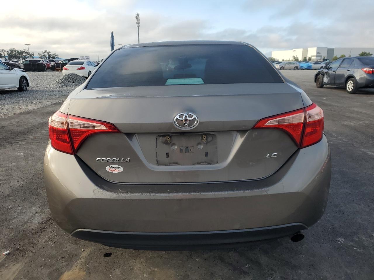 2019 Toyota Corolla L VIN: 2T1BURHE3KC197711 Lot: 85414045