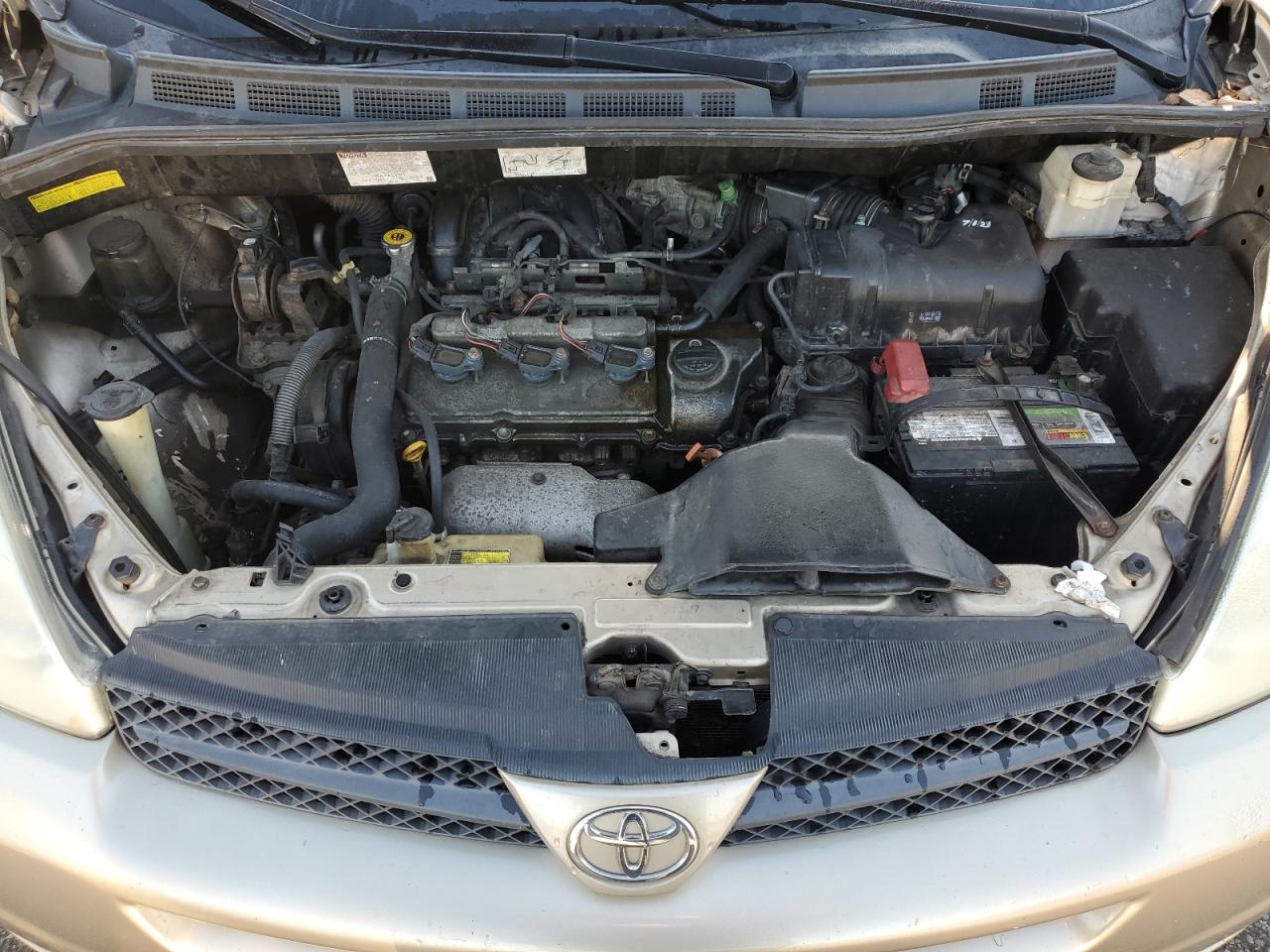 2004 Toyota Sienna Ce VIN: 5TDZA23C24S123811 Lot: 85756985