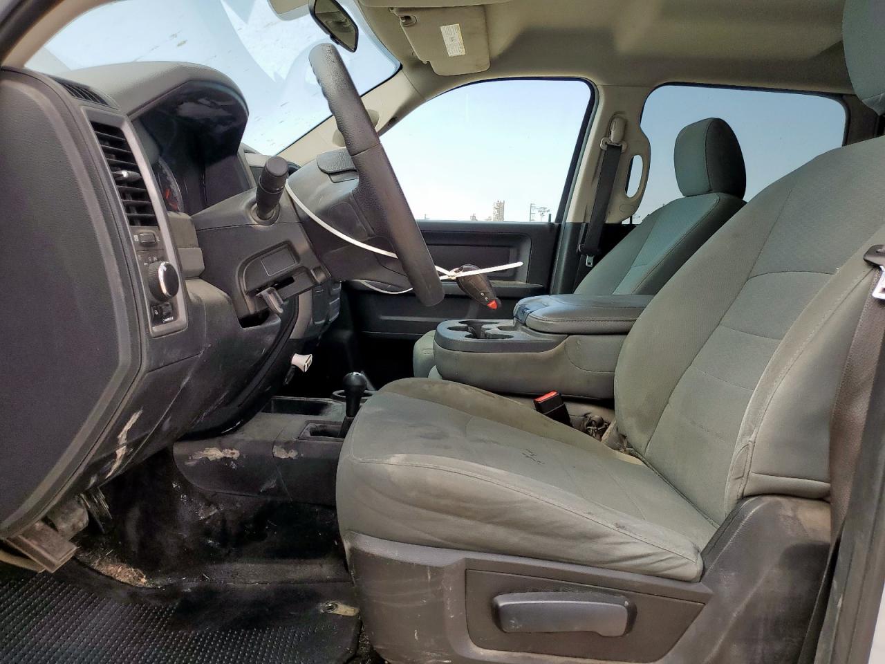 2017 Ram 2500 St VIN: 3C6UR5CJ4HG748323 Lot: 90634595