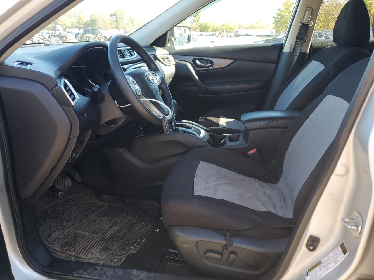 2016 Nissan Rogue S VIN: 5N1AT2MM5GC811219 Lot: 86128155