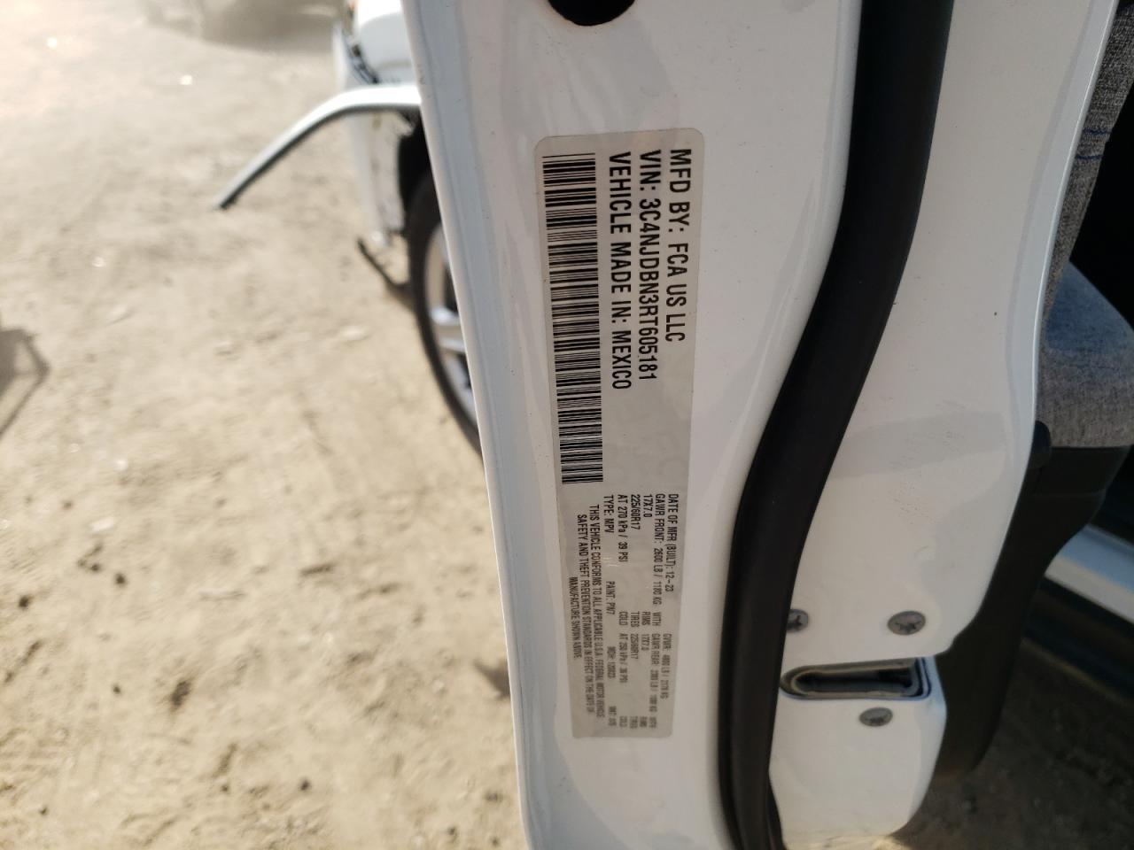 2024 Jeep Compass Latitude VIN: 3C4NJDBN3RT605181 Lot: 90407725