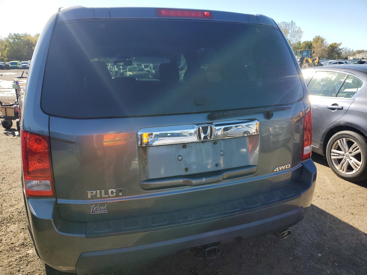 2011 Honda Pilot Exln VIN: 5FNYF4H70BB098252 Lot: 87081945