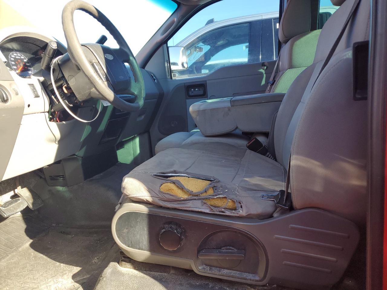 2005 Ford F150 VIN: 1FTRX02W35KB81871 Lot: 85475915