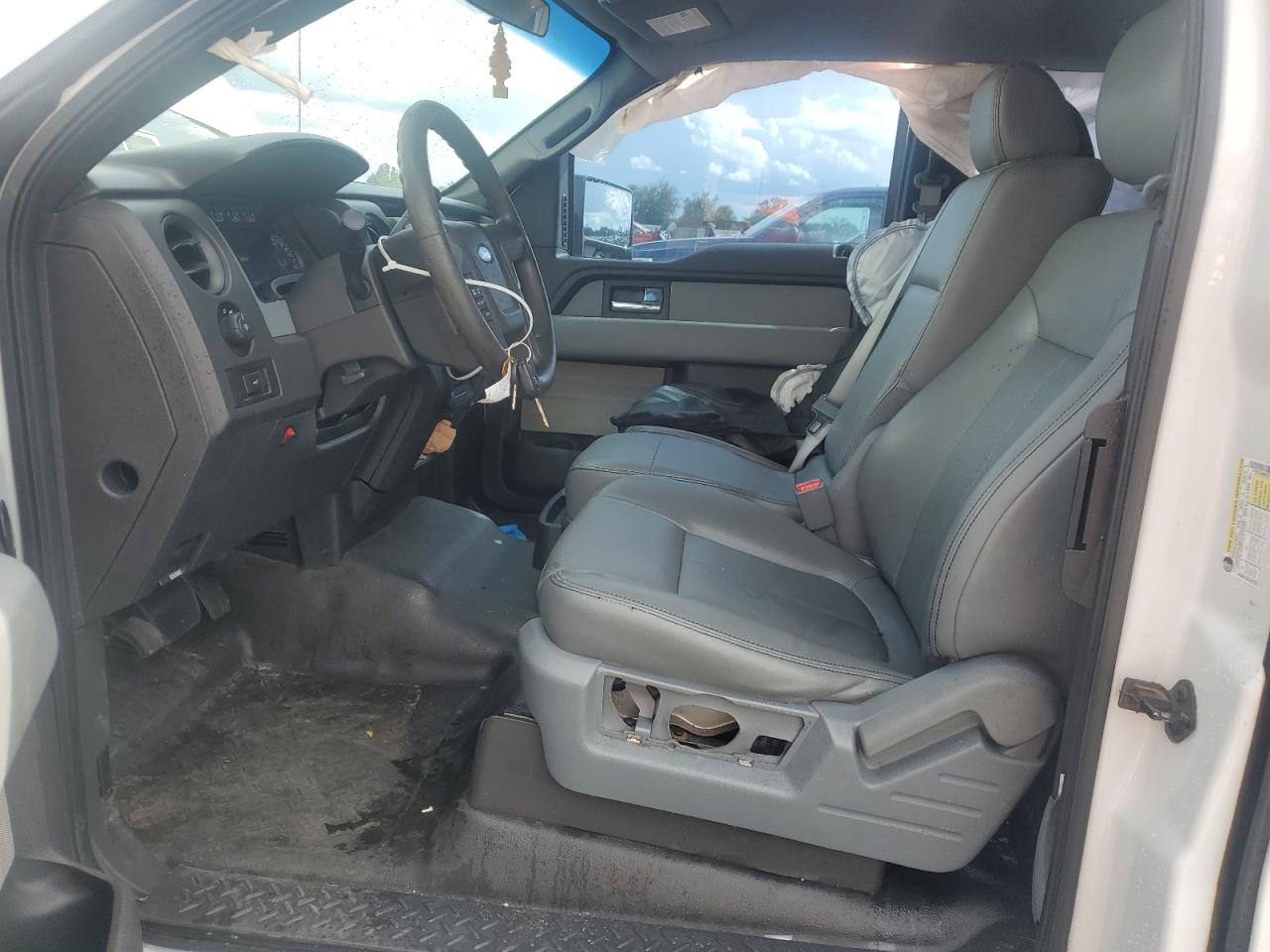 2014 Ford F150 Super Cab VIN: 1FTEX1CM8EFB77793 Lot: 85549105