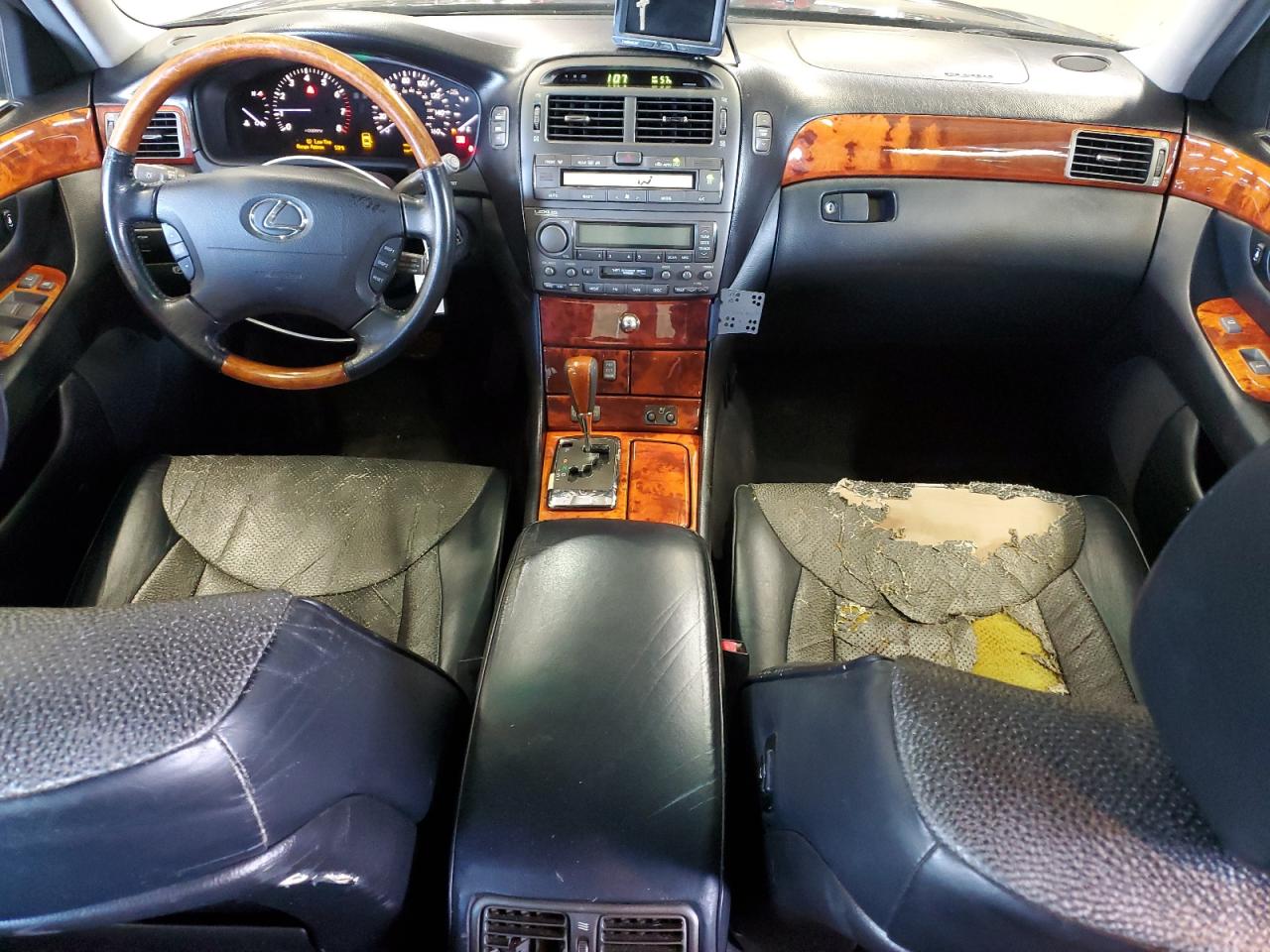 2005 Lexus Ls 430 VIN: JTHBN36F450173792 Lot: 89796655