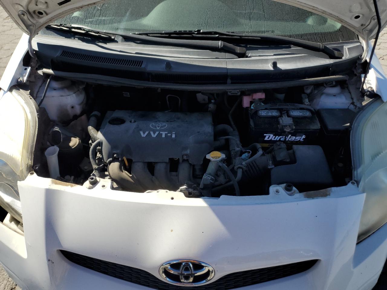 2009 Toyota Yaris VIN: JTDKT903495243325 Lot: 84933435