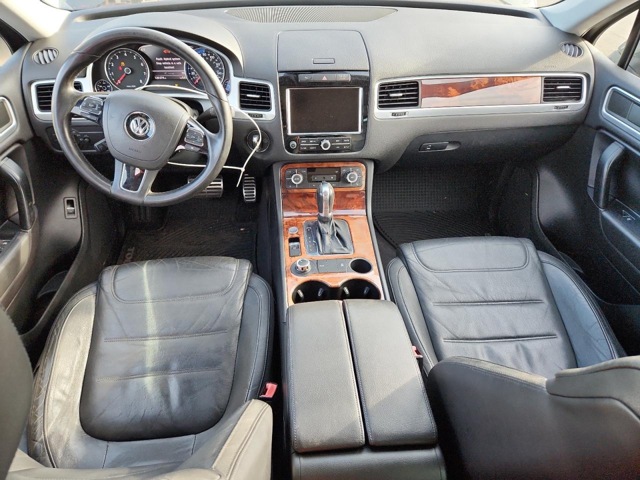 2012 Volkswagen Touareg Hybrid VIN: WVGFG9BP5CD004543 Lot: 81969945