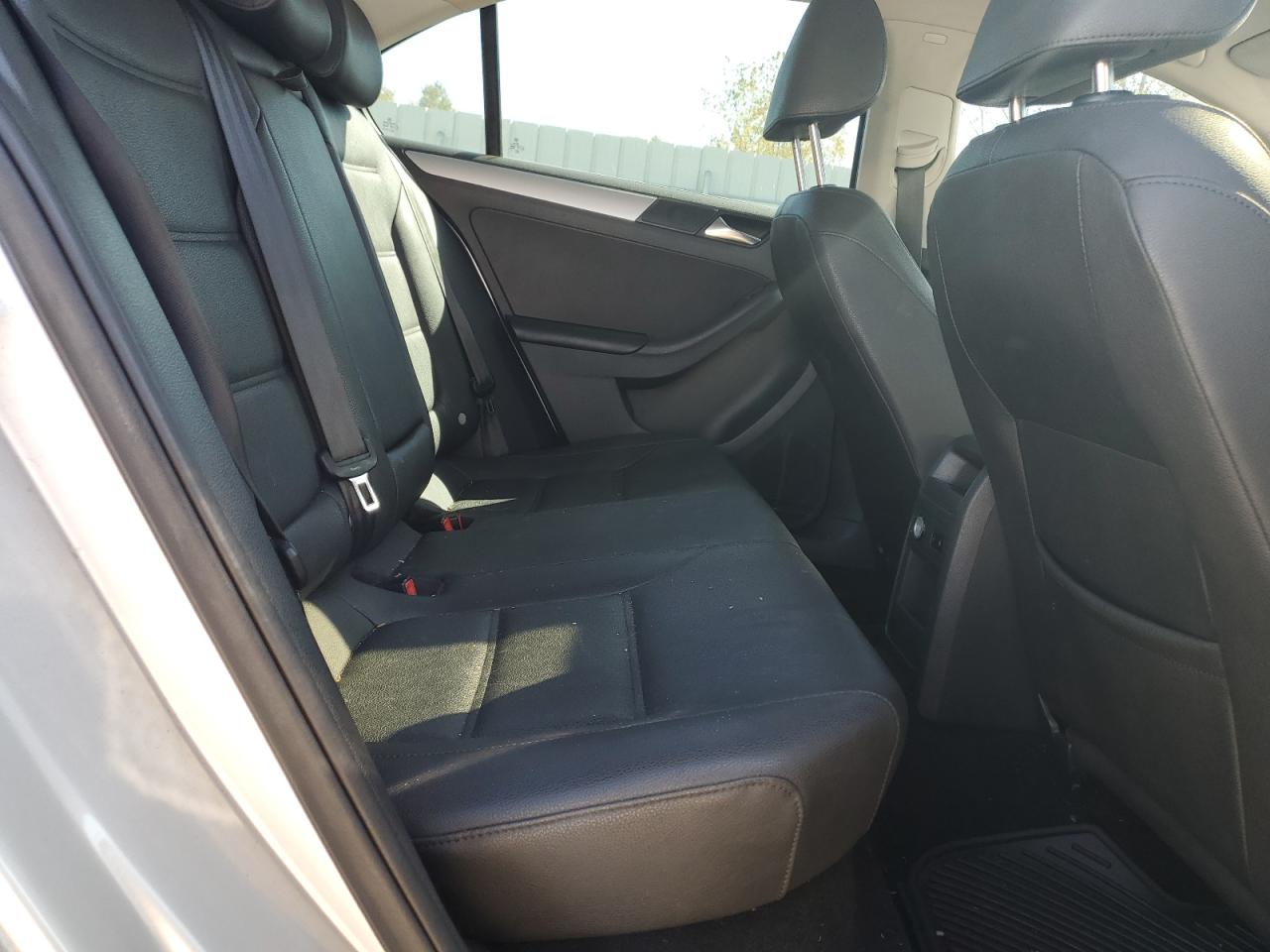 2011 Volkswagen Jetta Sel VIN: 3VWLZ7AJ5BM126225 Lot: 84866145