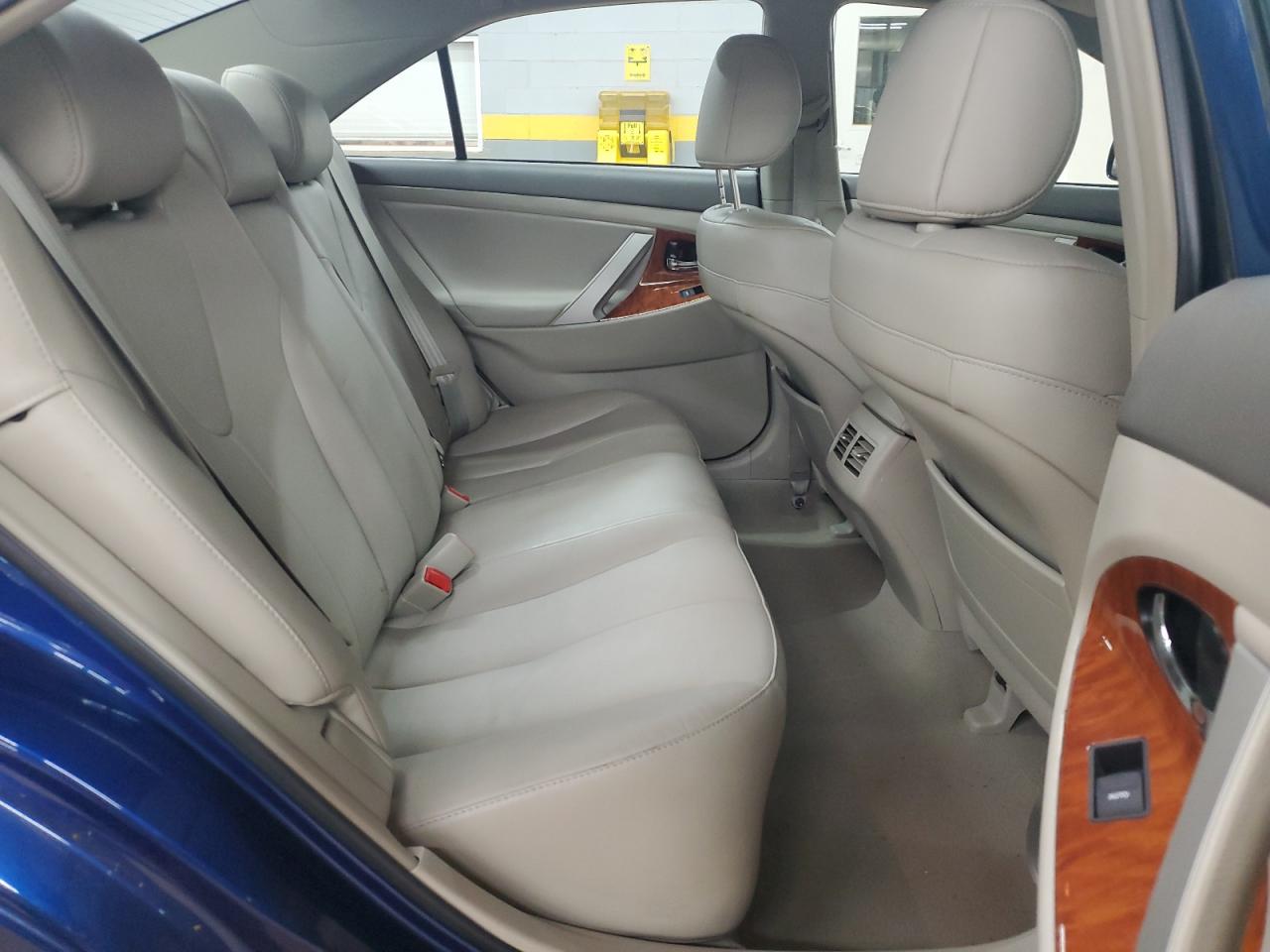 2011 Toyota Camry Se VIN: 4T1BK3EK3BU615647 Lot: 82223425