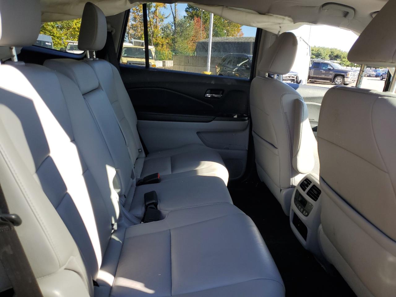 2016 Honda Pilot Exl VIN: 5FNYF6H55GB060470 Lot: 87053355