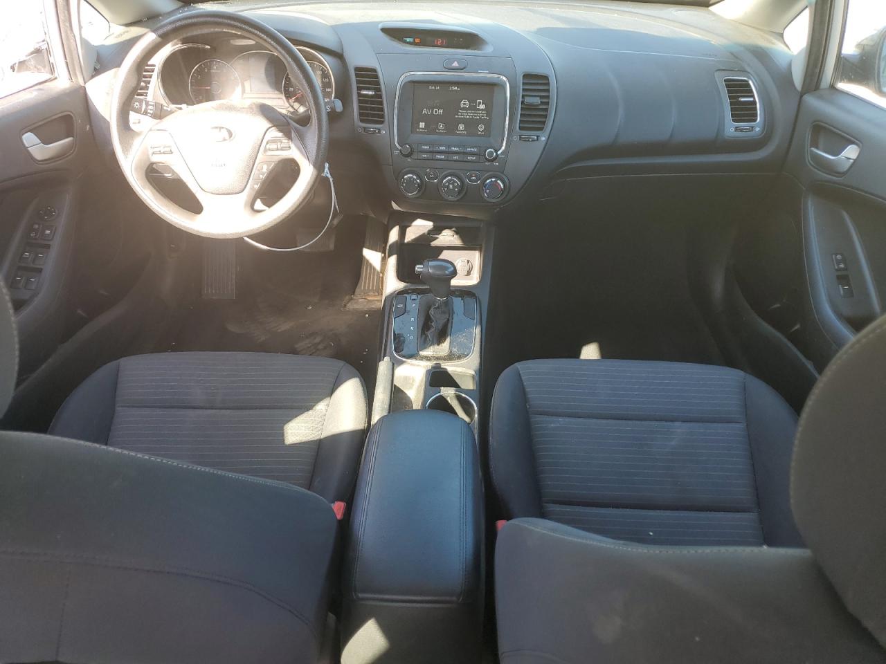 2018 Kia Forte Lx VIN: 3KPFL4A70JE248813 Lot: 86708535