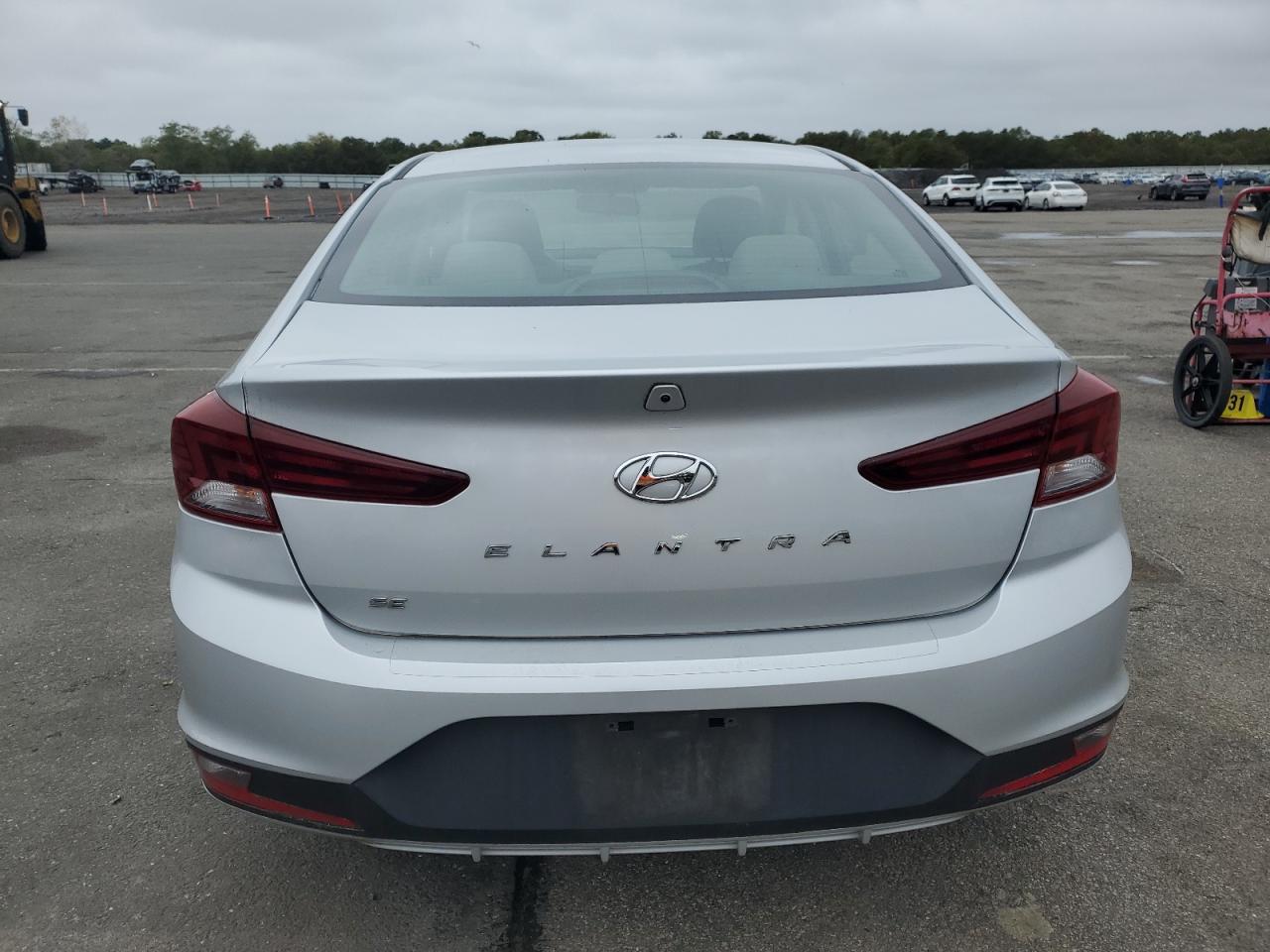 2019 Hyundai Elantra Se VIN: KMHD74LF4KU833344 Lot: 82417605