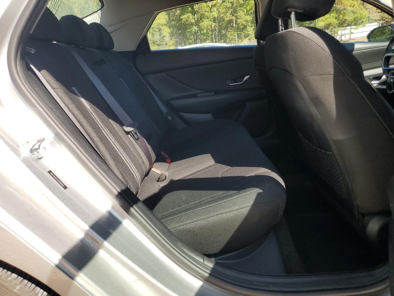 2022 Hyundai Elantra Sel VIN: 5NPLN4AGXNH061142 Lot: 82189415
