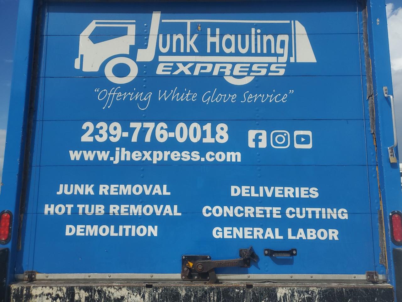 2018 GMC Savana Cutaway G3500 VIN: 7GZ37TCG9JN902205 Lot: 81923935