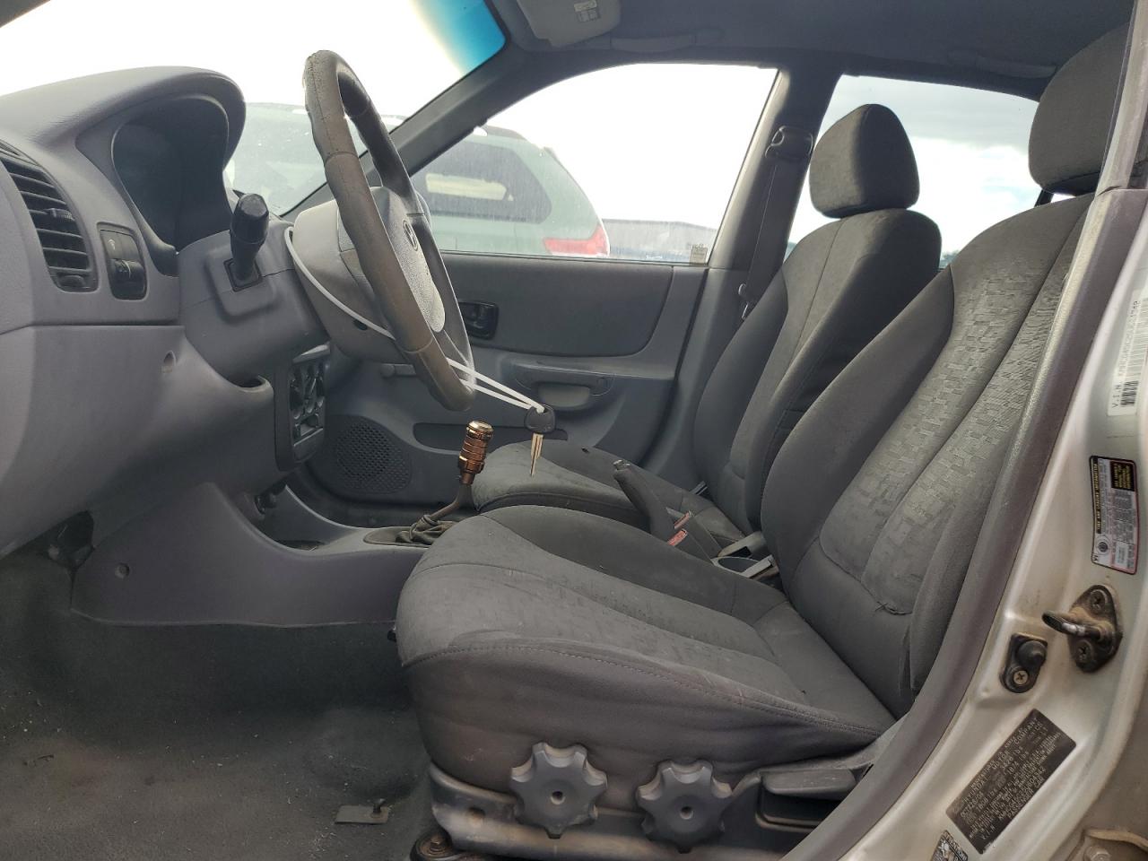 2005 Hyundai Accent Gl VIN: KMHCG45C25U604342 Lot: 85380125