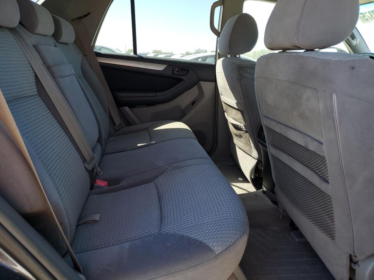 2004 Toyota 4Runner Sr5 VIN: JTEZU14R440042389 Lot: 82339375