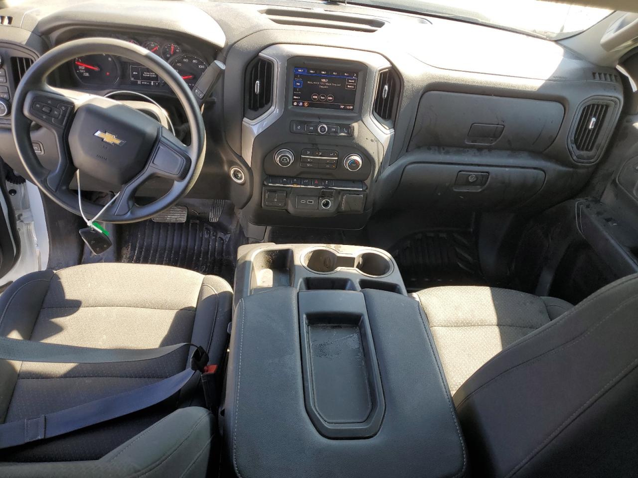 2023 Chevrolet Silverado K1500 VIN: 1GCRDAEDXPZ328013 Lot: 86219205