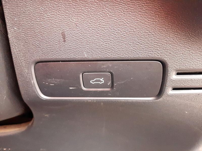 2023 VOLVO XC40 CORE RECHARGE TWIN E 