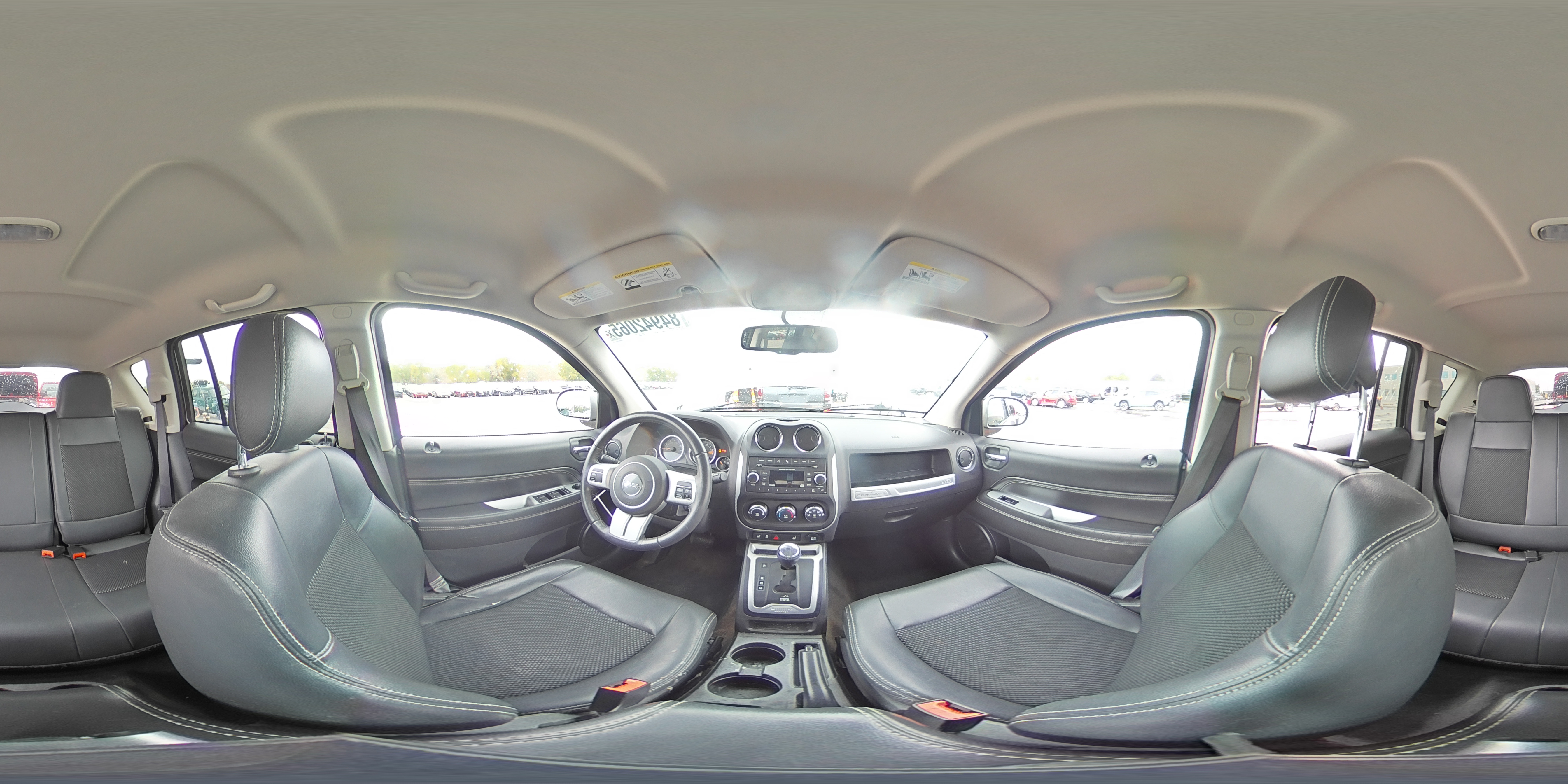 2016 Jeep Compass Latitude VIN: 1C4NJDEB1GD758002 Lot: 84942065