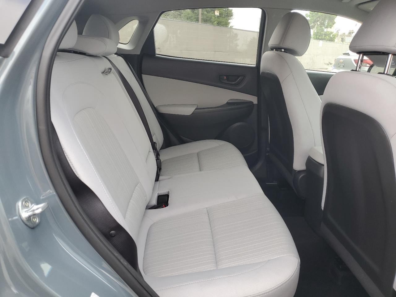 2022 Hyundai Kona Sel VIN: KM8K62AB1NU765197 Lot: 82283885