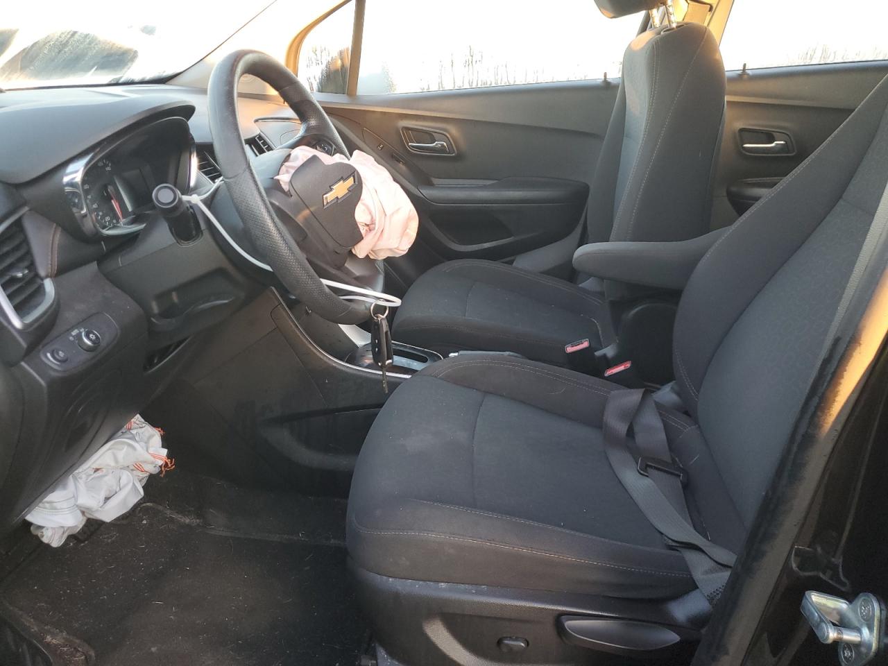 2020 Chevrolet Trax Ls VIN: KL7CJKSB0LB043151 Lot: 90522595