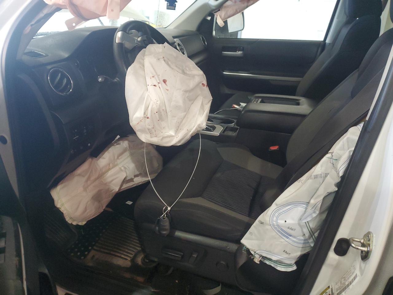 2017 Toyota Tundra Crewmax Sr5 VIN: 5TFDW5F16HX646756 Lot: 89534685