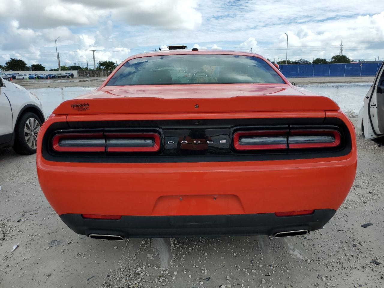 2021 Dodge Challenger Sxt VIN: 2C3CDZAG2MH638239 Lot: 83863365