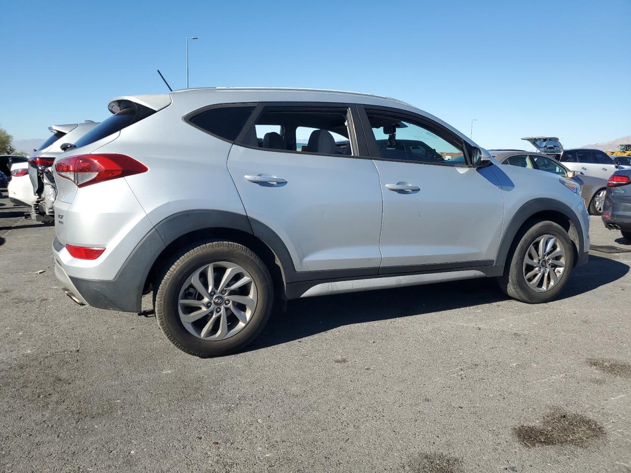 KM8J3CA24HU491220 2017 Hyundai Tucson Limited 2017 Hyundai Tucson Limited VIN: KM8J3CA24HU491220 Lot: 90457015
