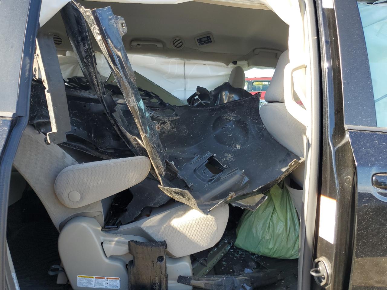 2018 Toyota Sienna Le VIN: 5TDKZ3DCXJS926540 Lot: 85892065