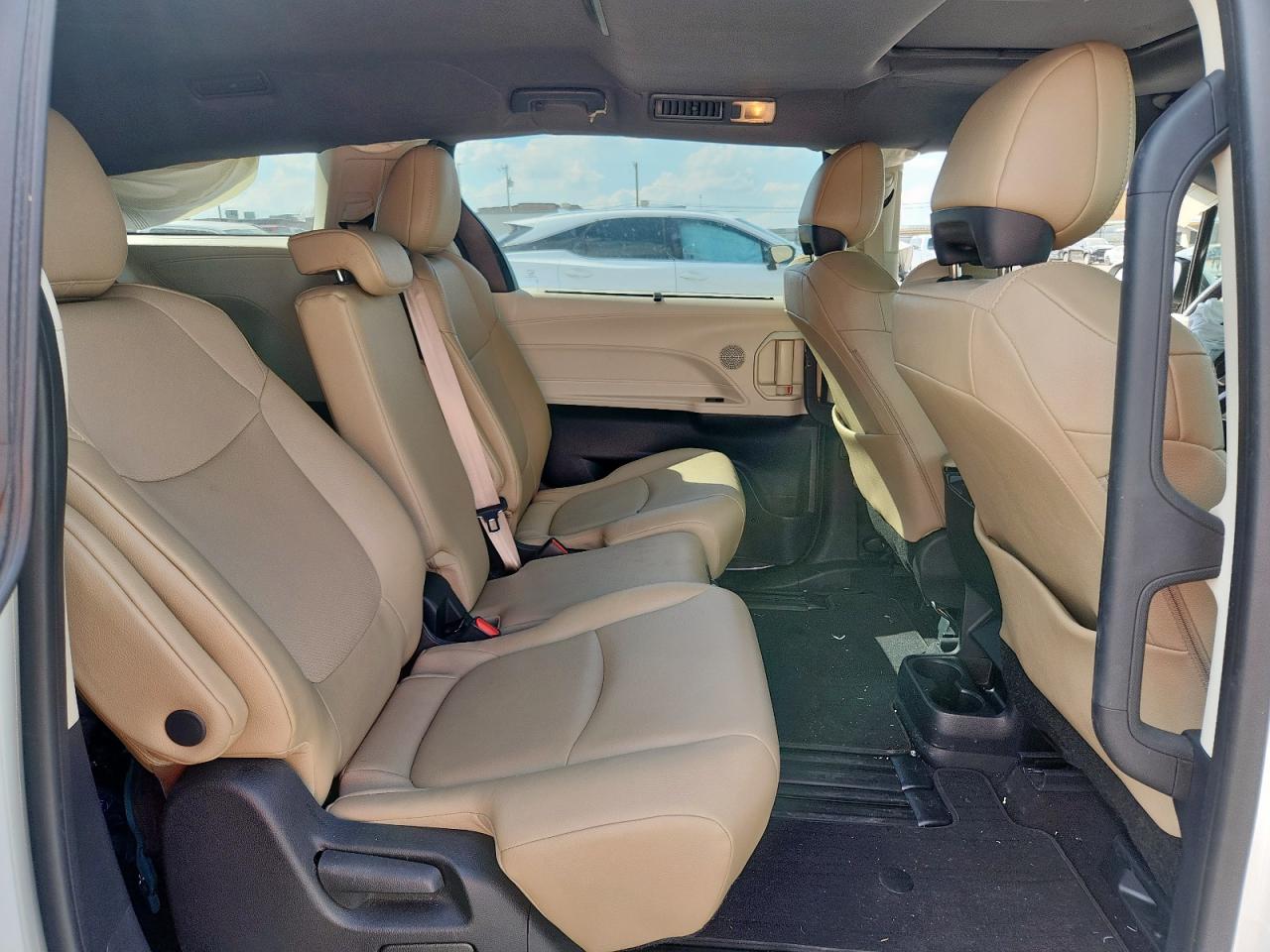 2021 Toyota Sienna Xle VIN: 5TDYRKEC9MS039244 Lot: 82361665