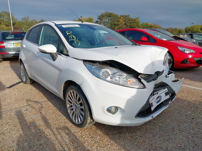 2011 FORD FIESTA TITANIUM 