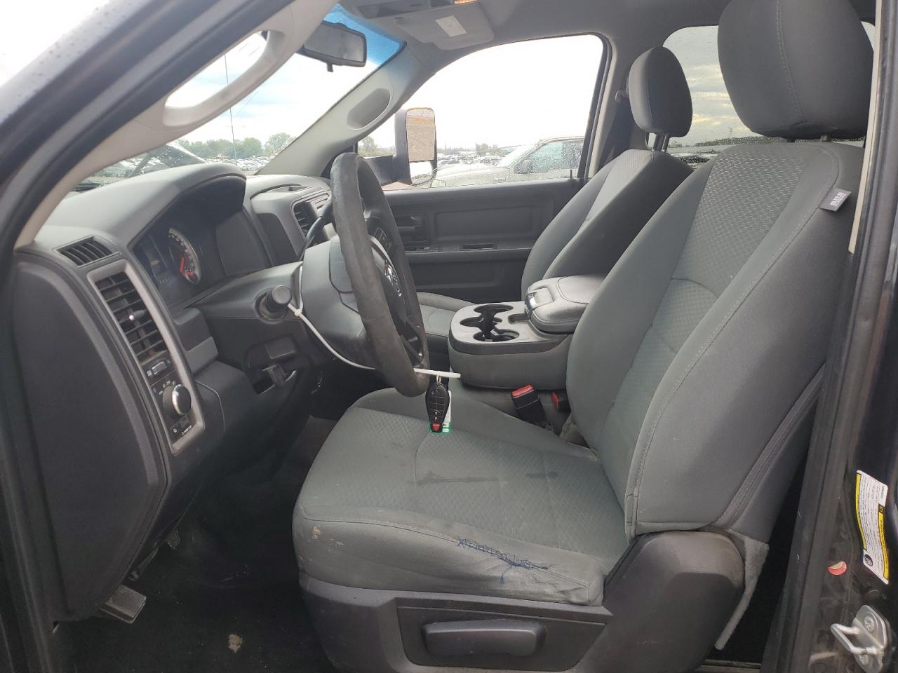 2016 Ram 2500 St VIN: 3C6UR5CL9GG368698 Lot: 82180375