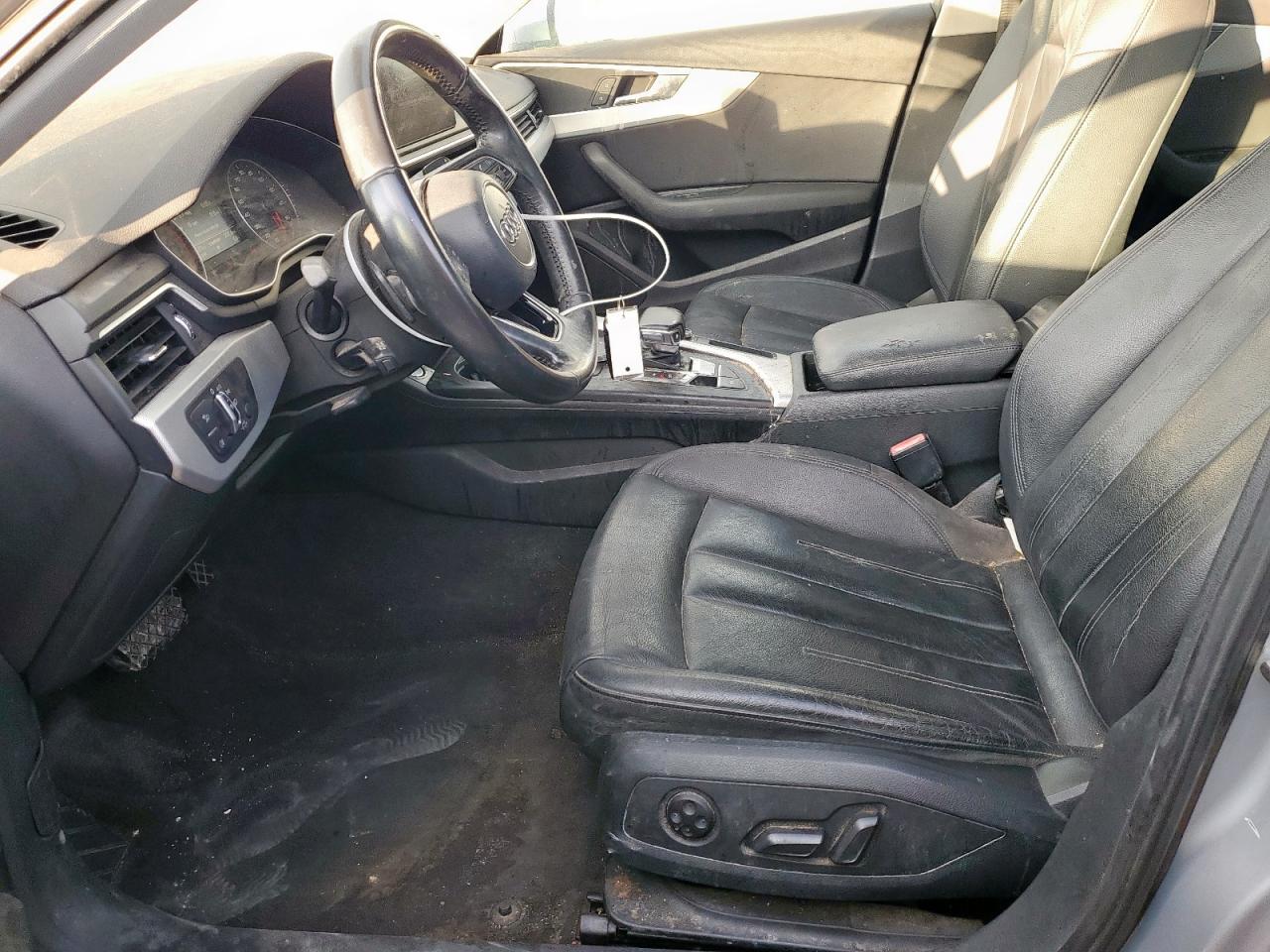 2017 Audi A4 Premium VIN: WAUGNAF48HN005832 Lot: 66663985