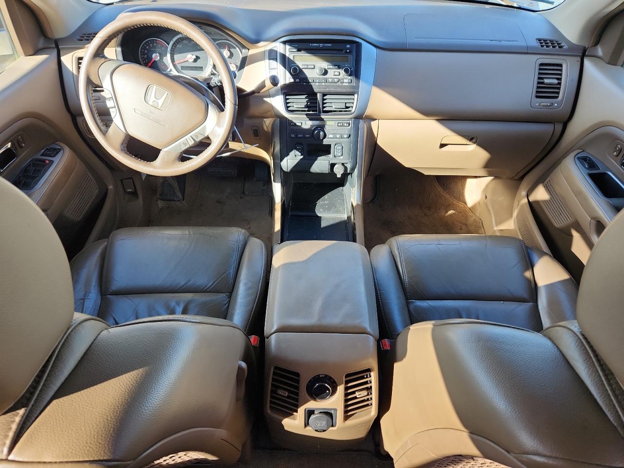 2006 Honda Pilot Ex VIN: 5FNYF18566B008122 Lot: 82221315