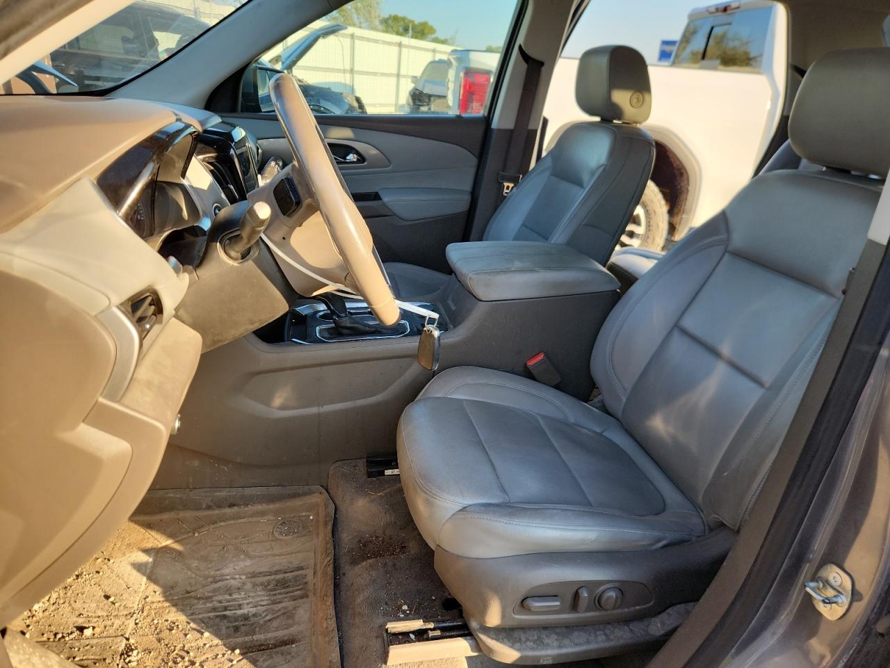 2019 Chevrolet Traverse Lt VIN: 1GNERHKW1KJ221347 Lot: 85147355