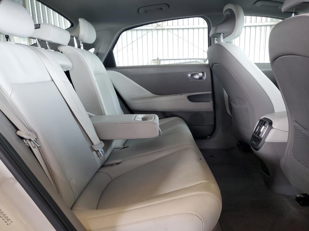 2024 Hyundai Ioniq 6 Sel VIN: KMHM34AA9RA073927 Lot: 81954675