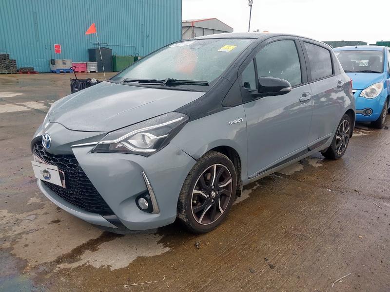 2018 TOYOTA YARIS 1.5 VVT-I Y20 5DR CVT [BI-TONE] for sale at Copart ROCHFORD