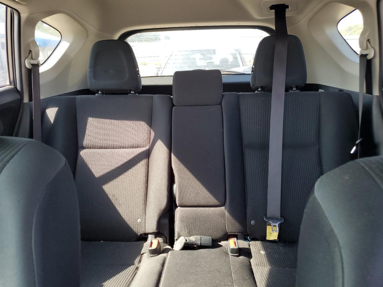 2017 Toyota Rav4 Le VIN: JTMBFREV6HJ151155 Lot: 86174695