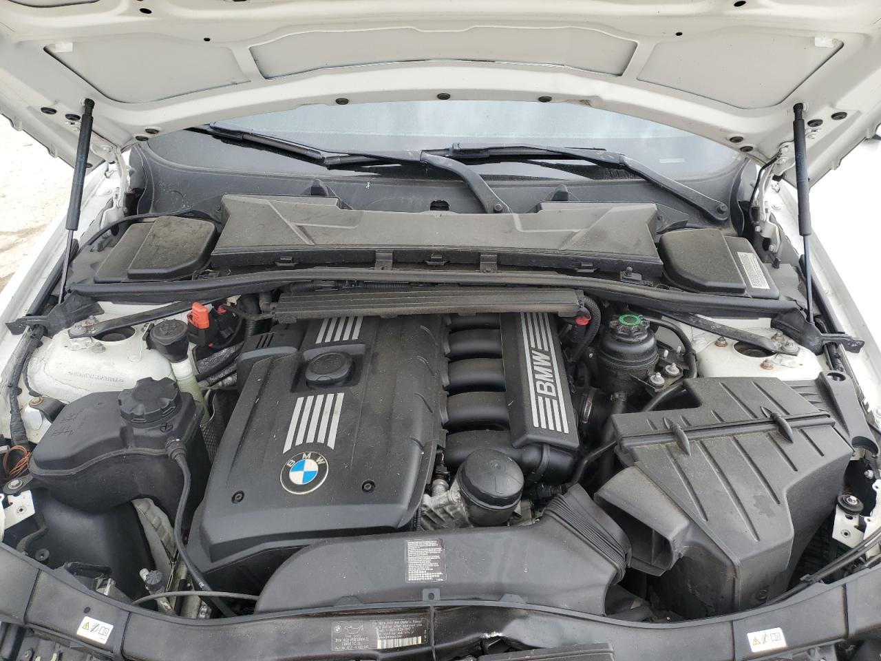 2011 BMW 328 I VIN: WBAUT9C57BA191866 Lot: 84757085