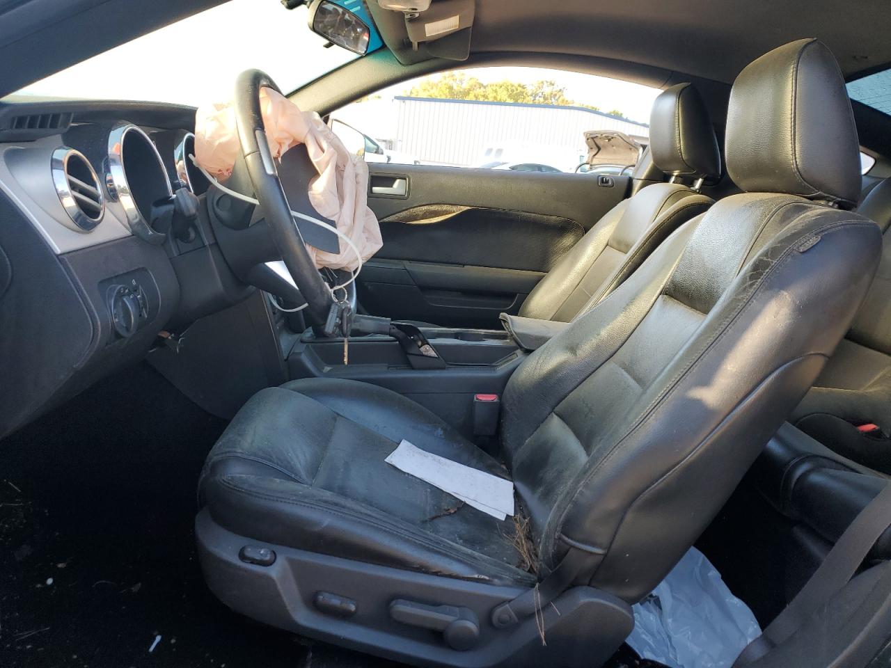 2007 Ford Mustang VIN: 1ZVHT80N975279883 Lot: 84640335