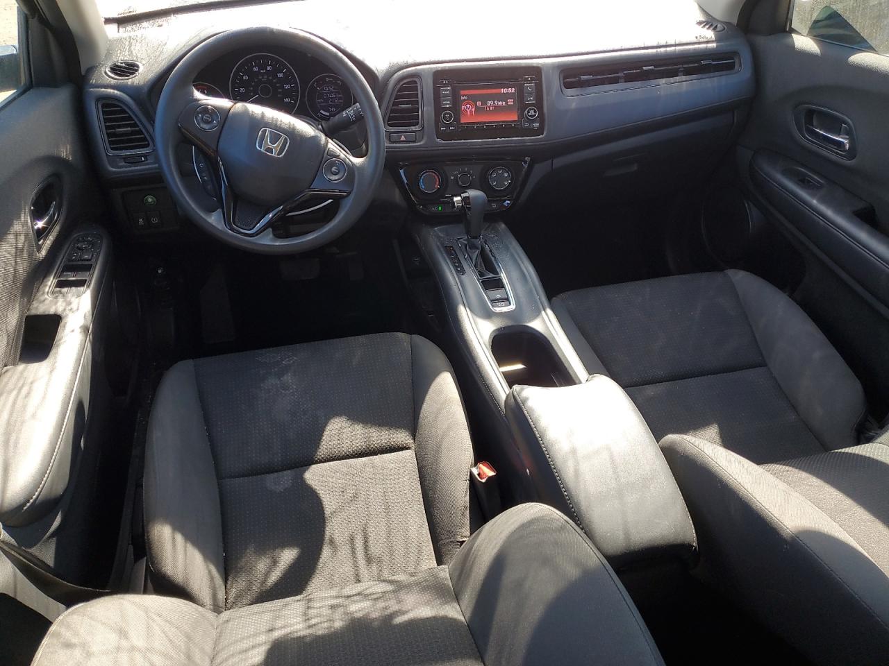 2022 Honda Hr-V Lx VIN: 3CZRU5H3XNM720556 Lot: 87008015