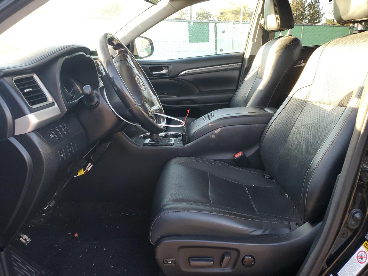 2017 Toyota Highlander Hybrid Limited VIN: 5TDDGRFH8HS027163 Lot: 81086835