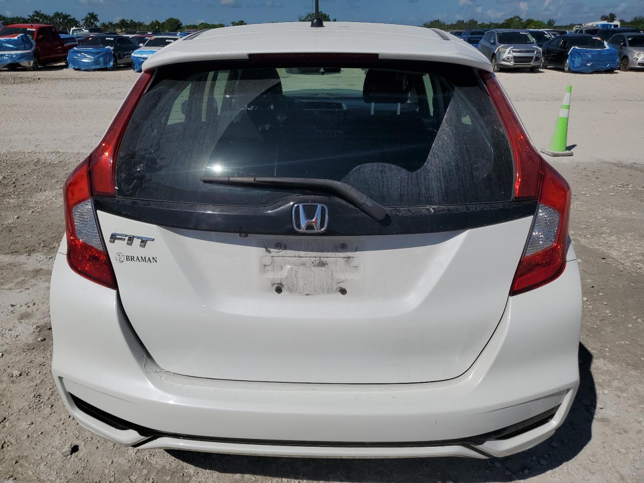 2018 Honda Fit Lx VIN: 3HGGK5H41JM720162 Lot: 84883605