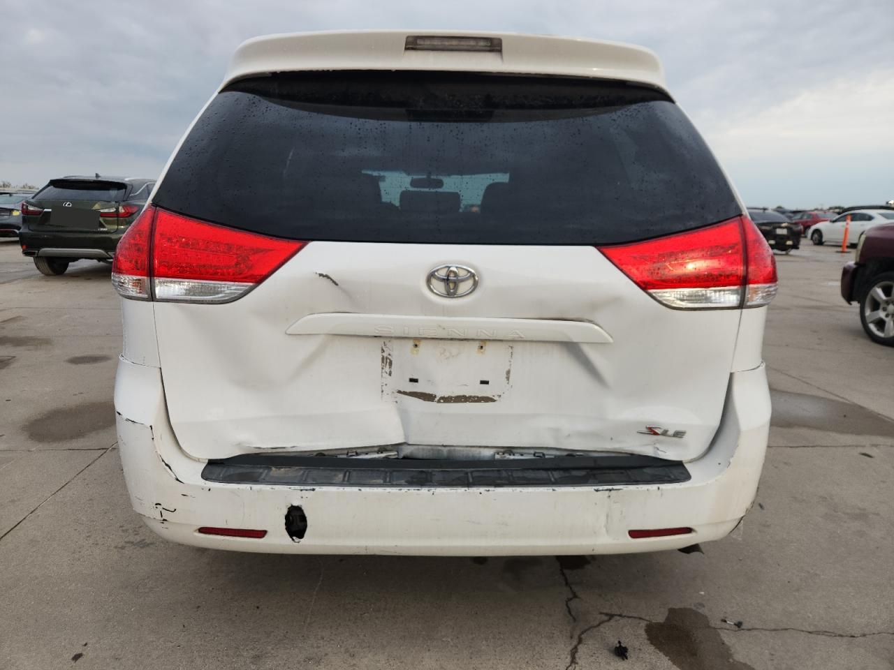 2013 Toyota Sienna Le VIN: 5TDKK3DC7DS352245 Lot: 82696675