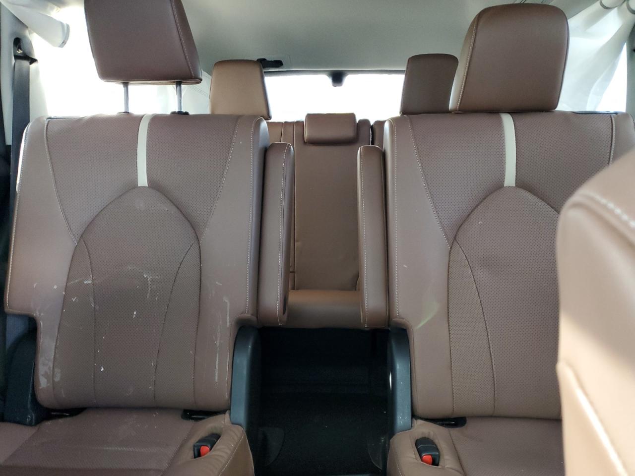 2024 Toyota Grand Highlander Xle VIN: 5TDAAAB54RS003011 Lot: 84461465